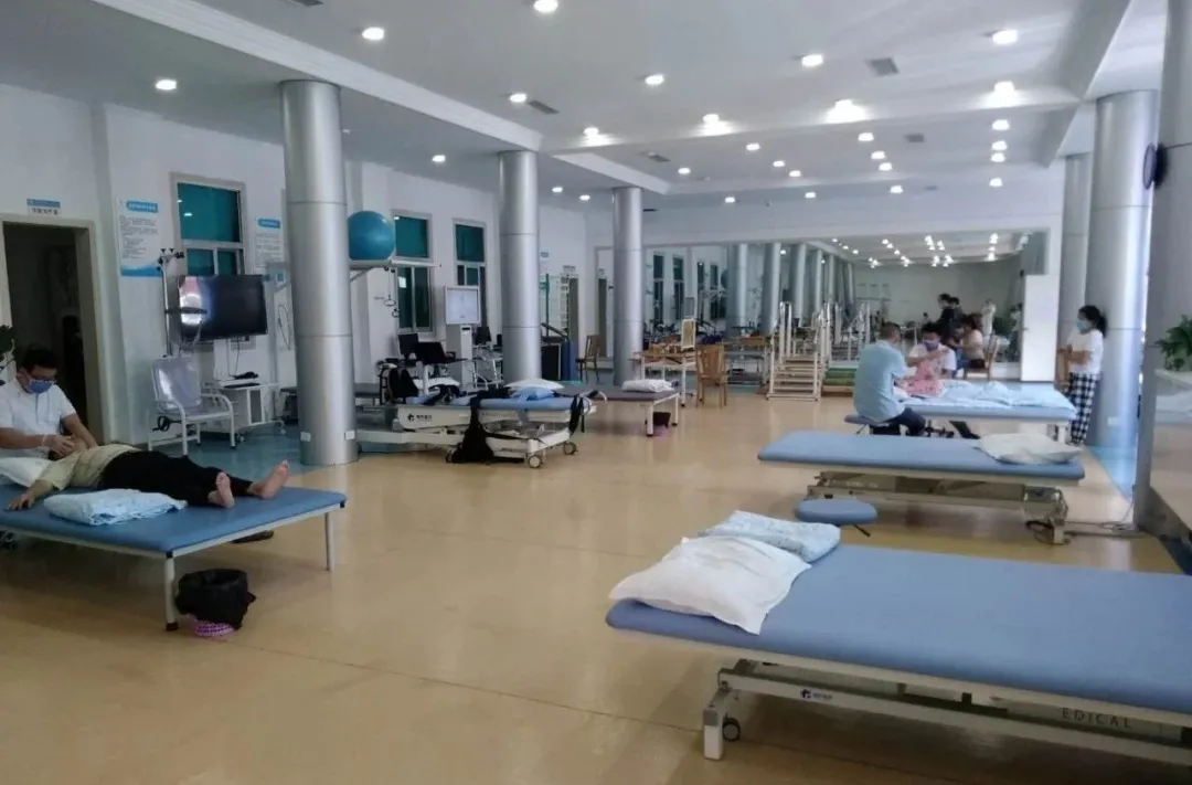 走进康复科——让患者重新燃起生活的勇气,自信且有尊严的活着