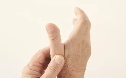 腰肌劳损的鉴别方法 如何预防比较好 图片