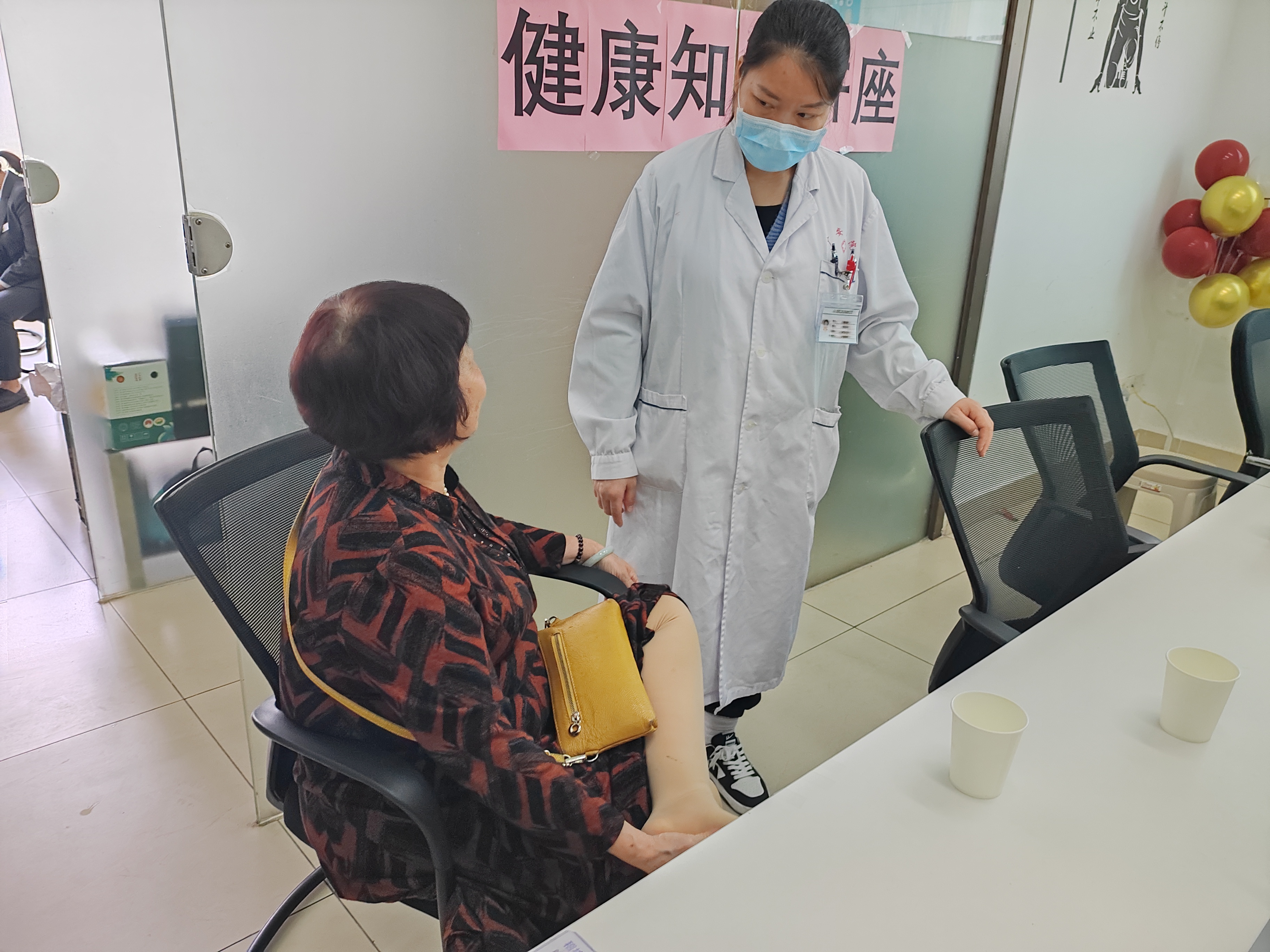 惠民活动|我院康复科为社区居民开展康复知识讲座